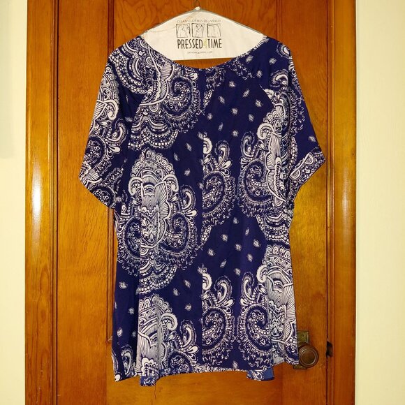 ana blue and white tunic blouse medallion print 3X - Picture 4 of 11